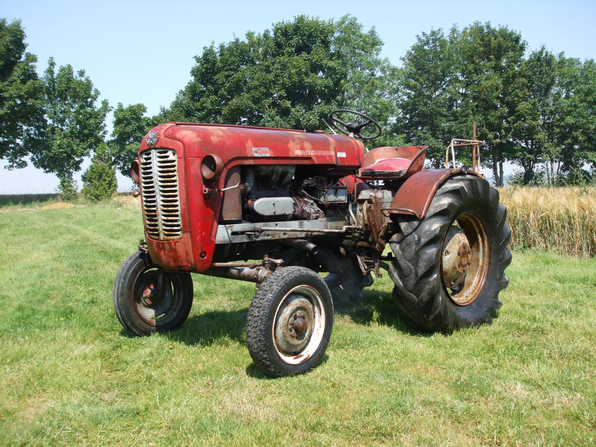 collection Delory François et JeanPierre, tracteurs anciens